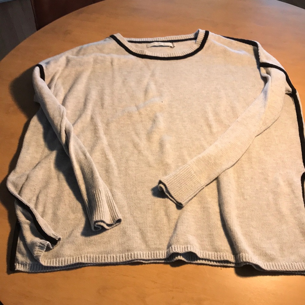 Women’s sweater